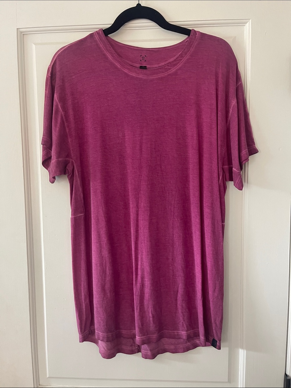Lululemon Short-Sleeve oversized Crew Neck T-Shirt - Magenta